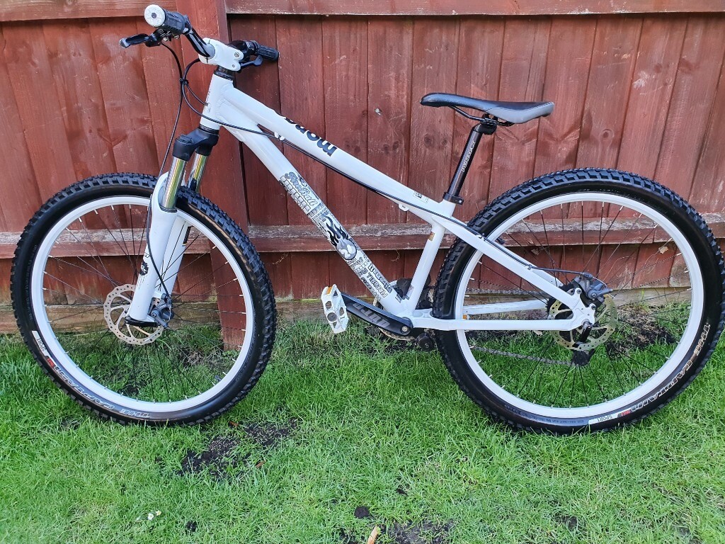 mongoose fireball white